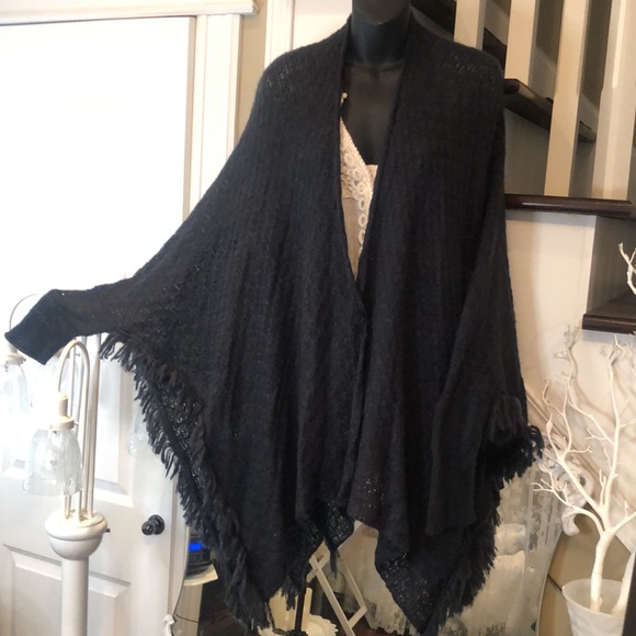 So light -Wooden Ships Navy Lace Patterned Soft Poncho, Fringe, Sleeves, Sweater - Picture 11 of 16